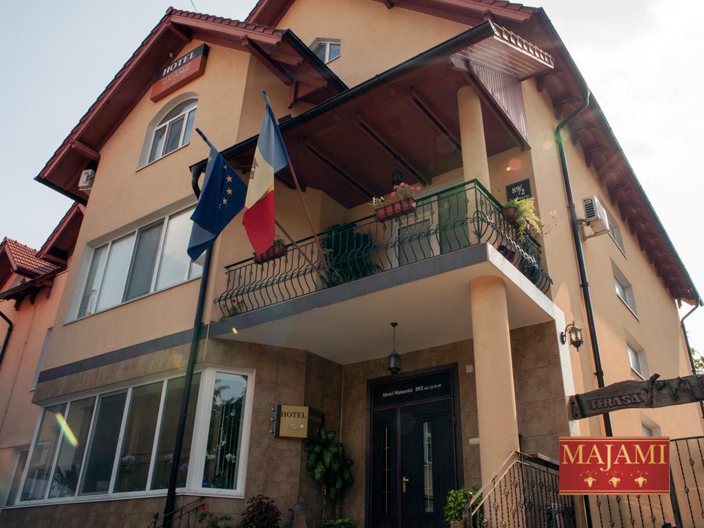 Majami Hotel Chisinau Exterior photo