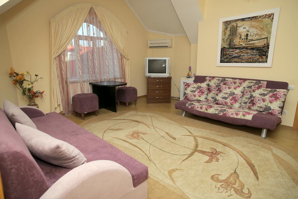 Majami Hotel Chisinau Exterior photo
